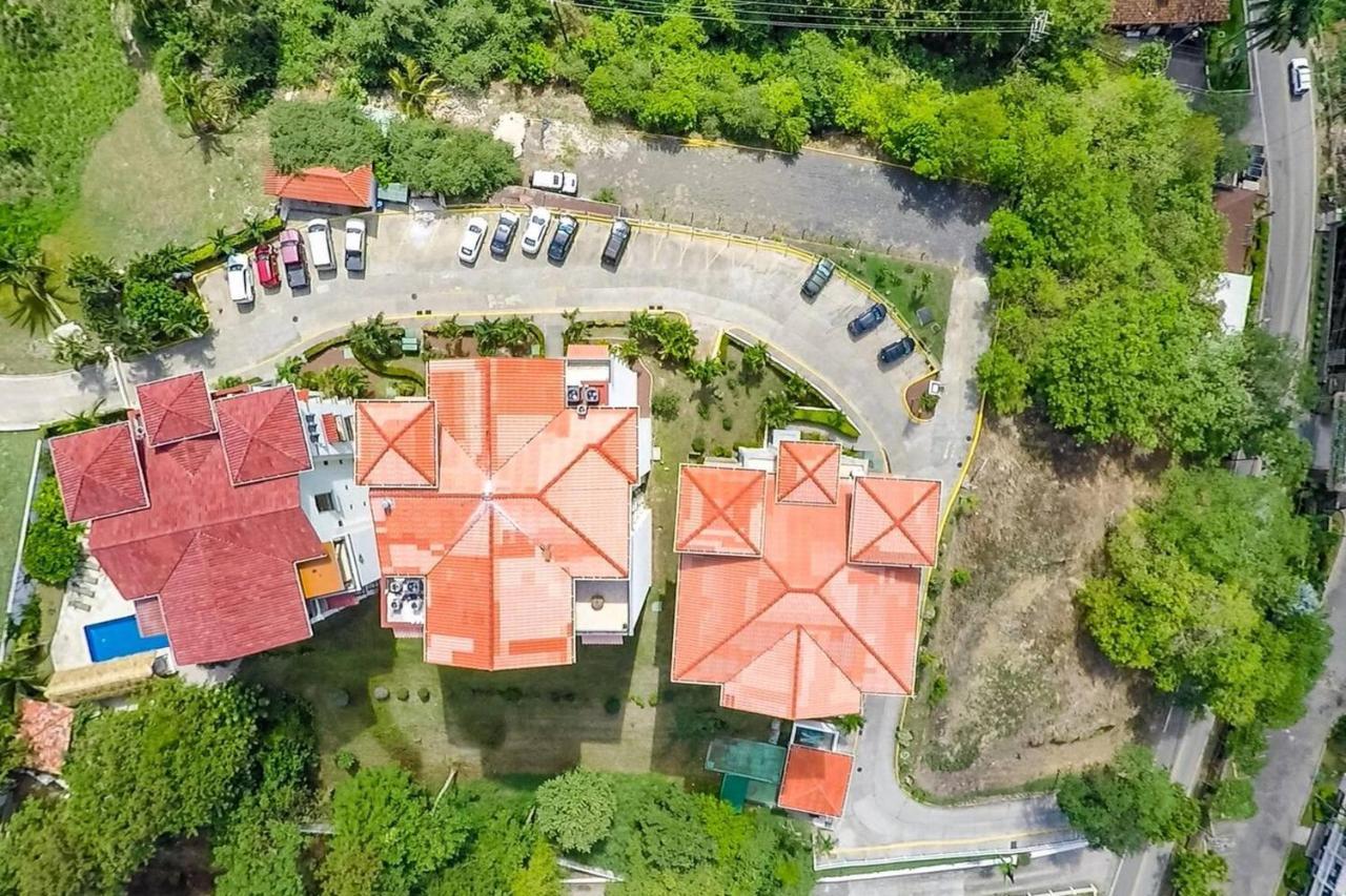 Exquisitely Decorated 5Th-Floor Aerie With Views Of Two Bays In Flamingo Villa Playa Flamingo Exterior foto